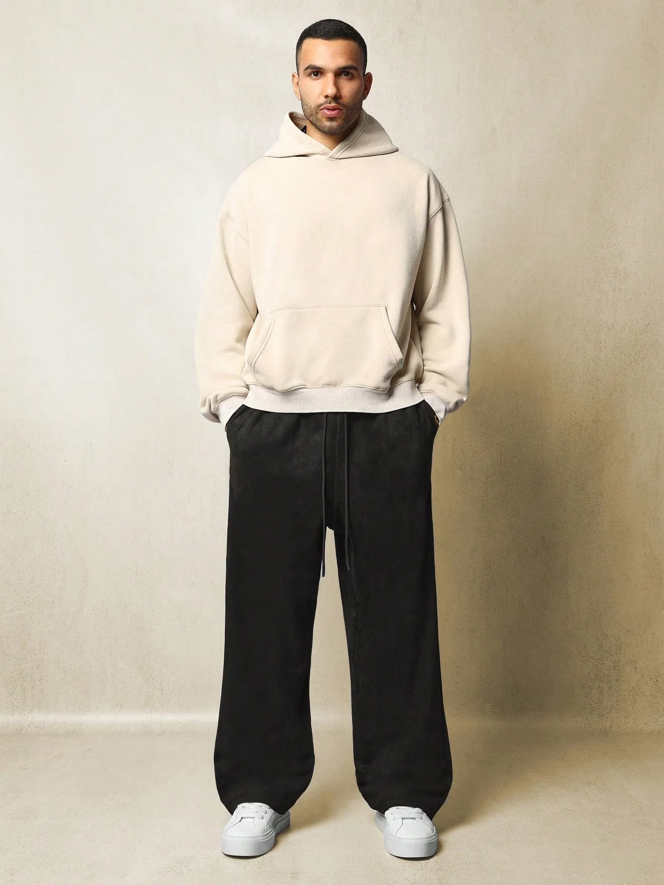 Balloon Fit Suedette Super Premium Essential Sweatpants