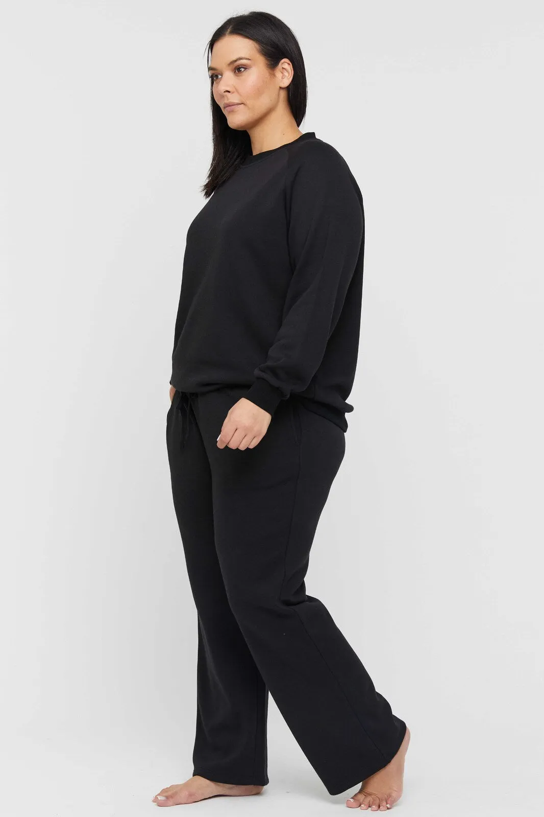 Bamboo Essential Trackpant - Black