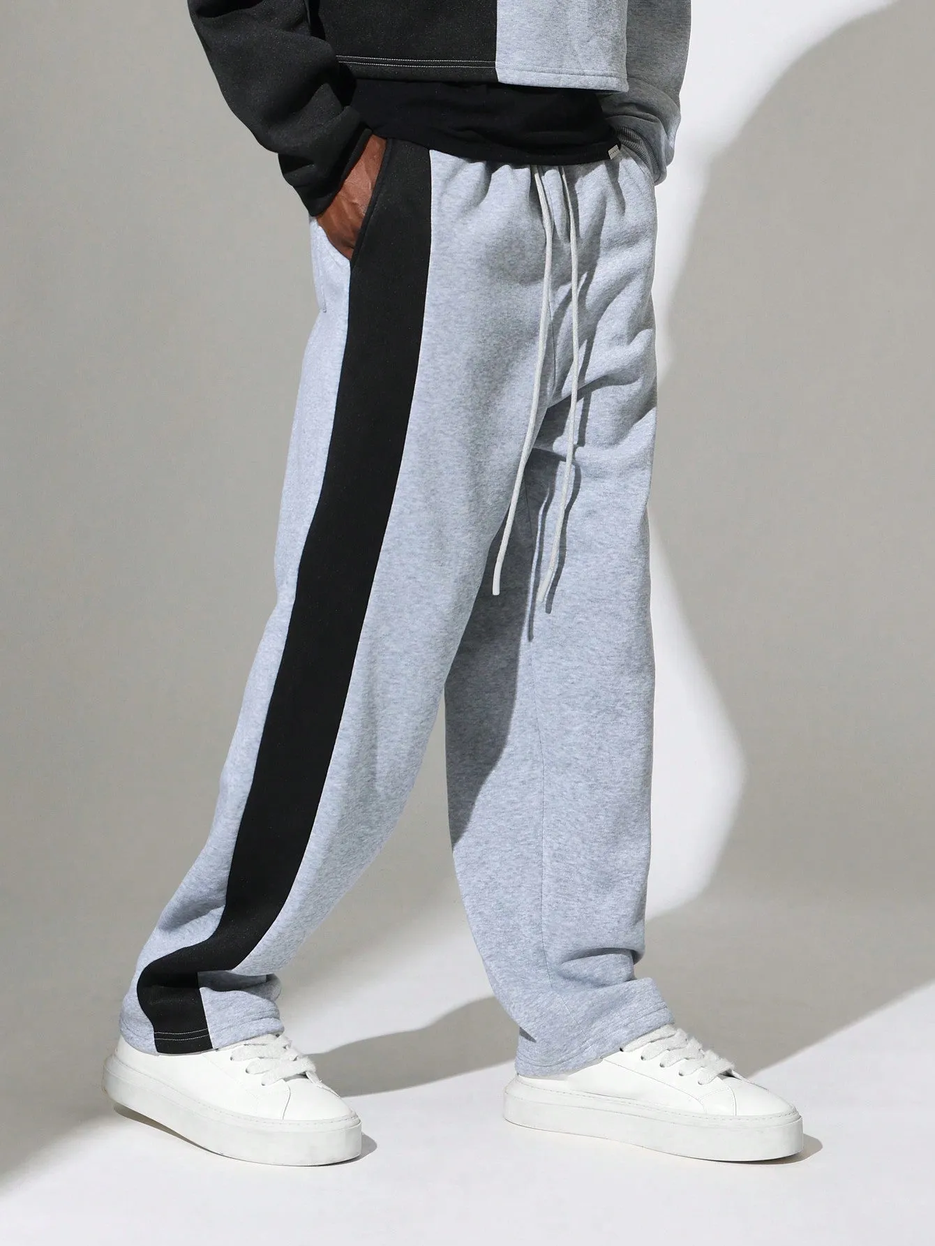 Crop Fit Colour Block Sweatshirt And Drop Crotch Sweatpants 2 Piece Set