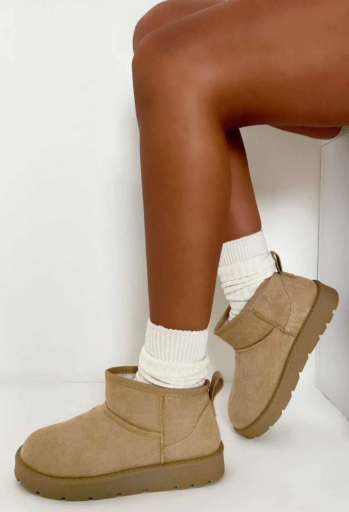 Cute Babe Sand Faux Fur Lining Cosy Boots