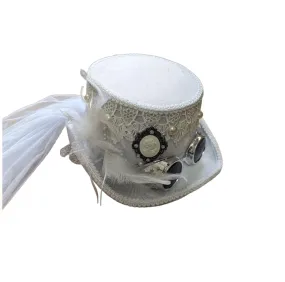 Decorated Cameo White Top Hat With Goggles