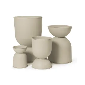 Ferm Living Medium Hourglass Pot - Cashmere