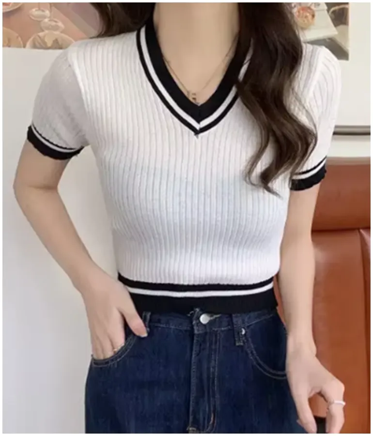 Girl's Short-sleeved Striped Top - OS