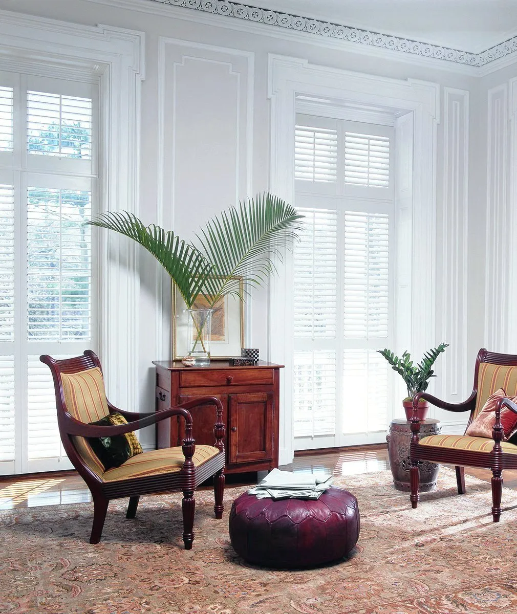 Hunter Douglas Heritance Hardwood Shutter