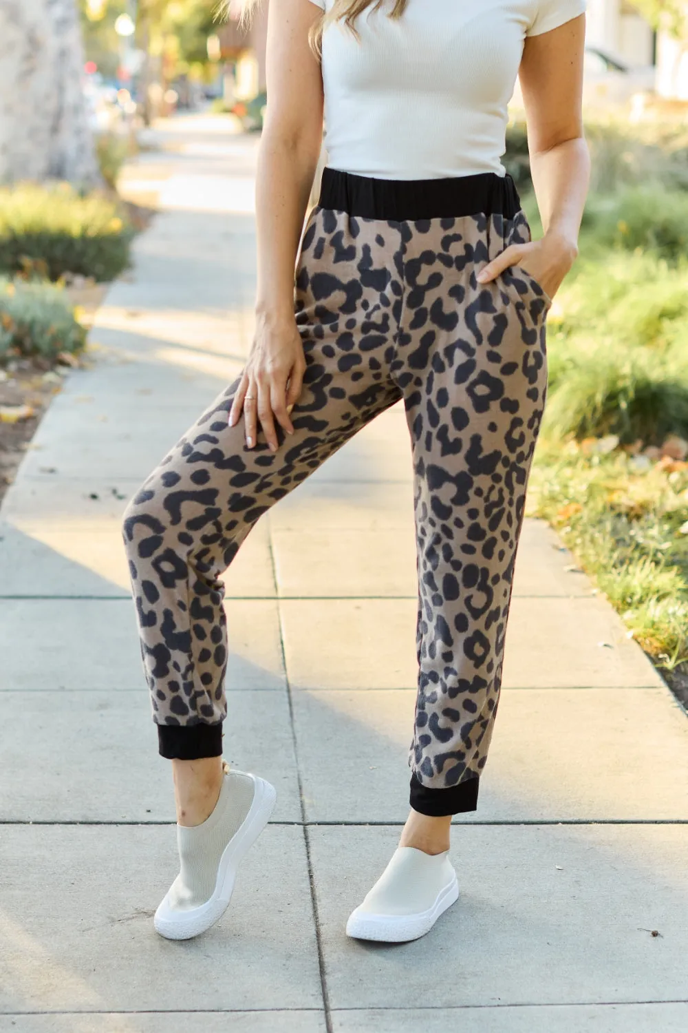 Leopard Contrast Sweatpants