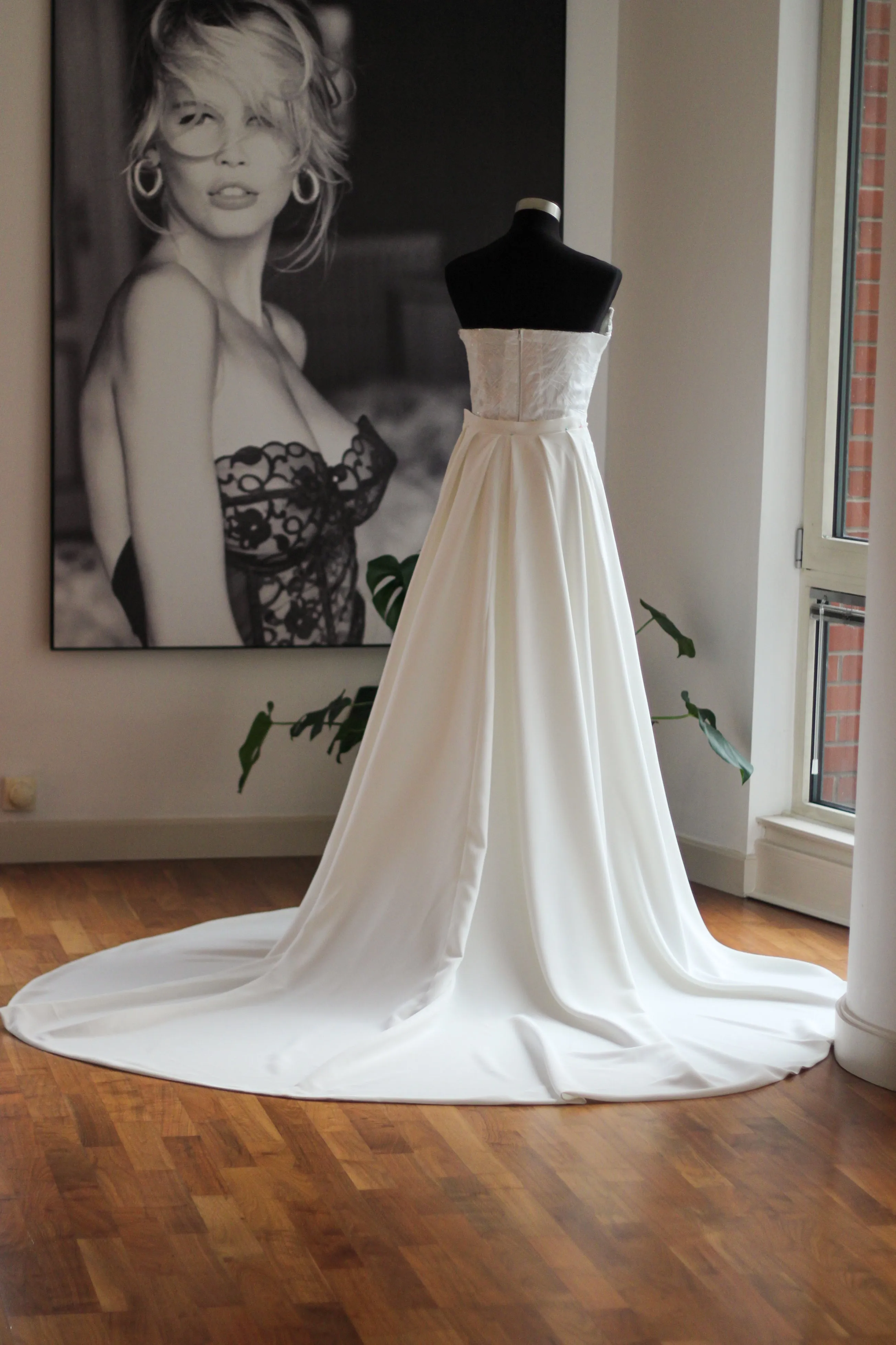 Luxury Detachable Crepe Bridal Train