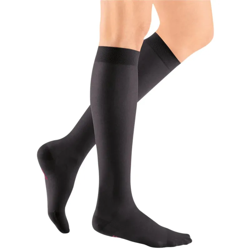 Medi Sheer & Soft 15-20mmHg Closed Toe Calf Length Petite