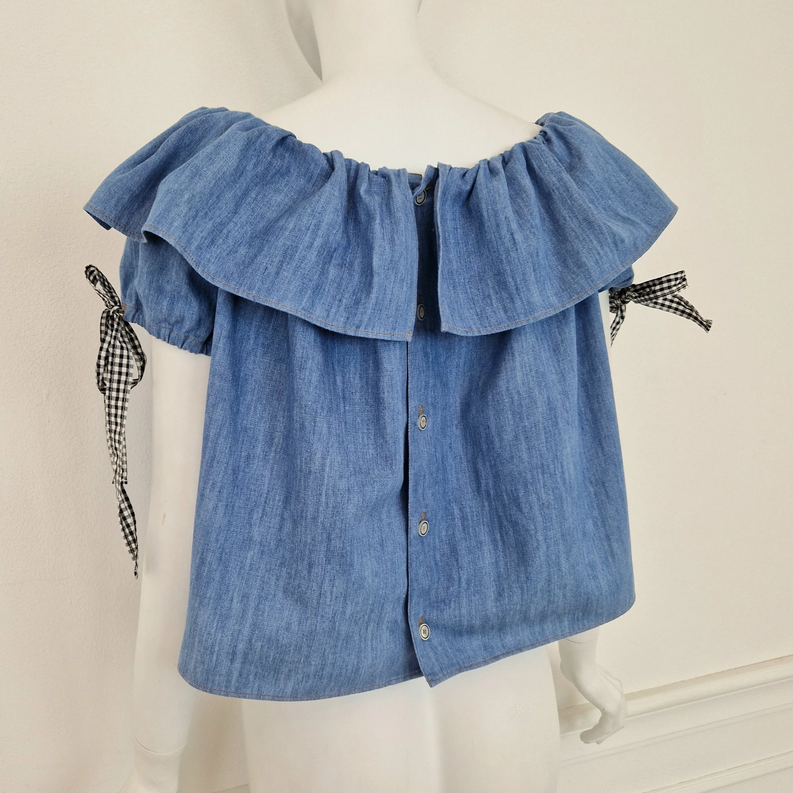 Miu Miu | Top in denim con fiocchetti