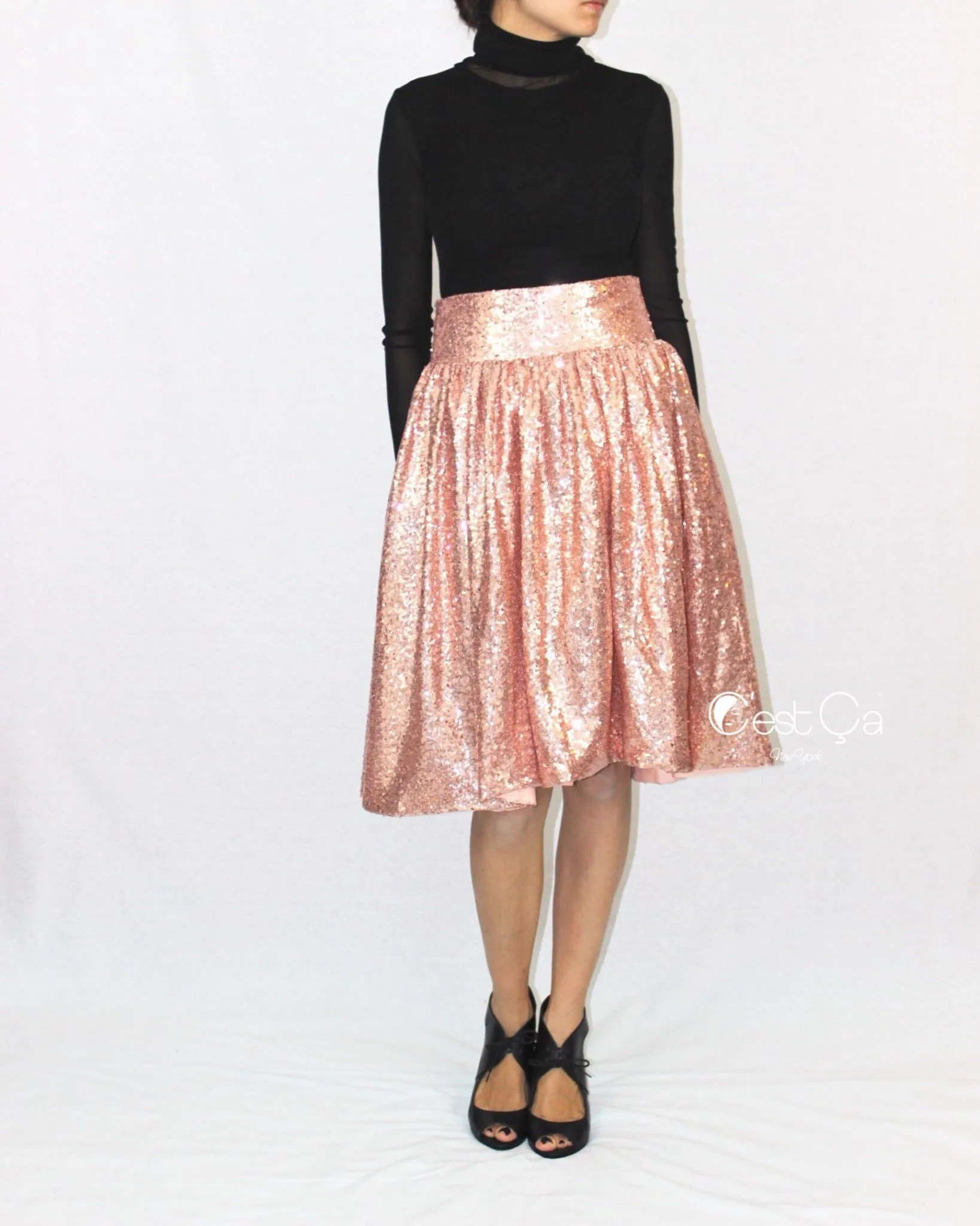 SAMPLE Charlotte Rose Gold Sequin Skirt (size 4, waist 28")