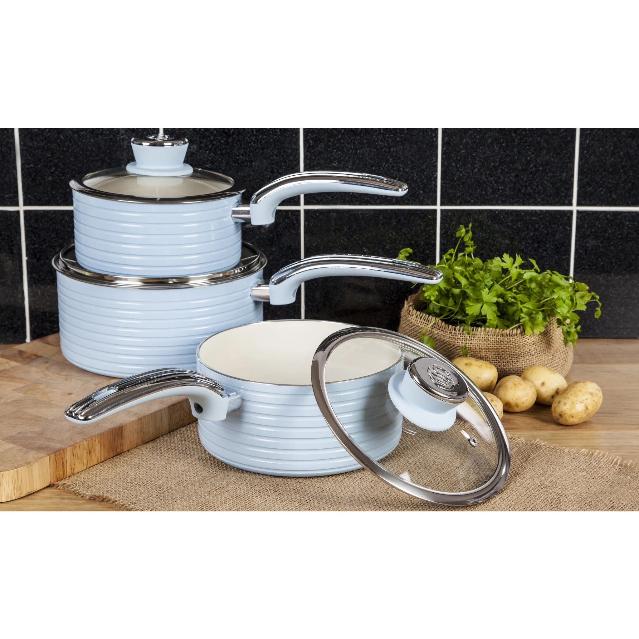 Swan Retro 3 Piece Saucepan Set