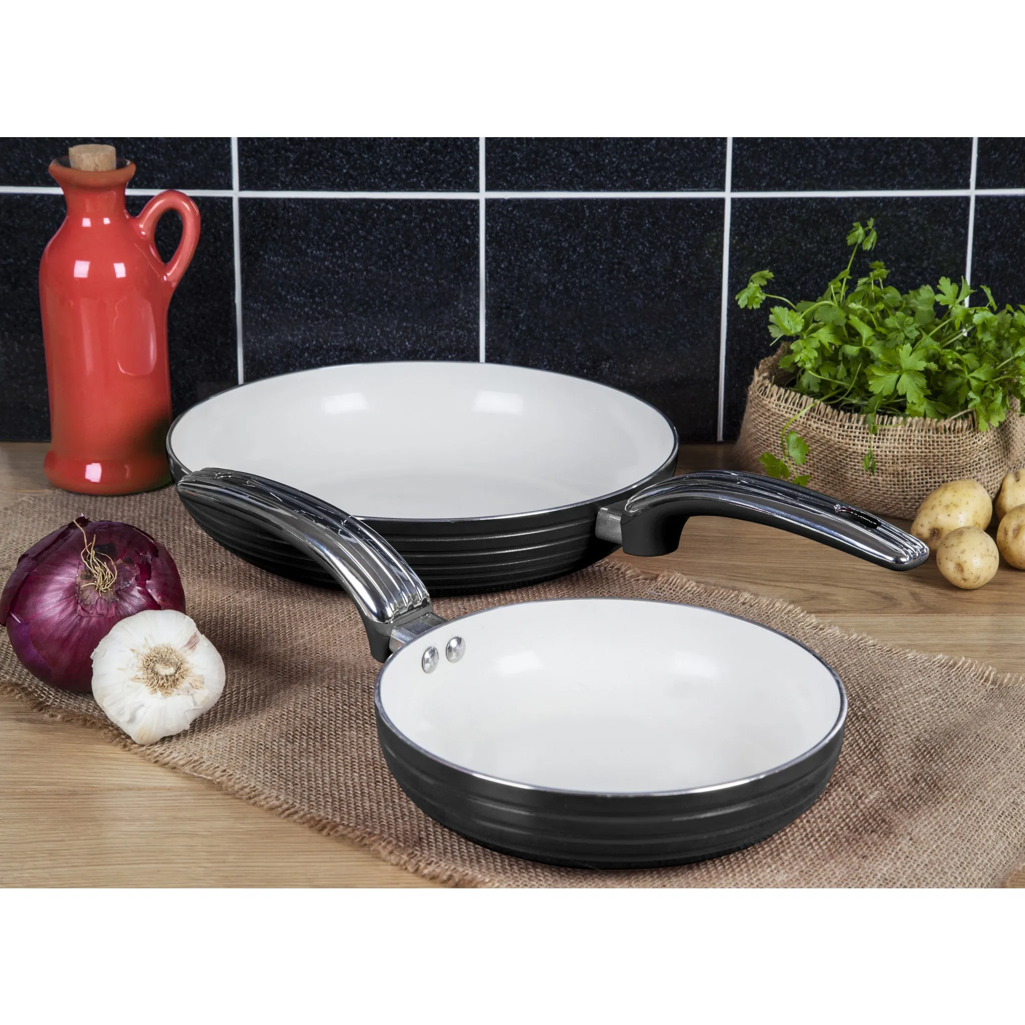 Swan Retro 8 inch/11 inch Fry Pans