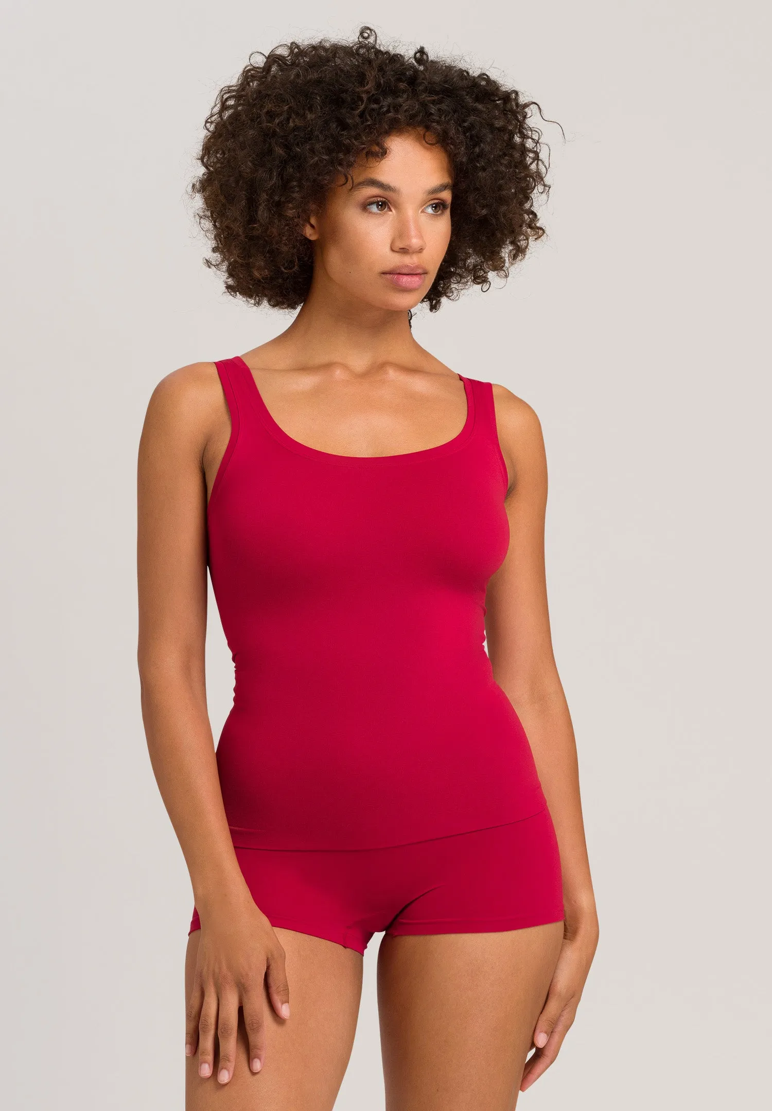 Touch Feeling Round Neck Tank Top | Garnet Red 71814-2401