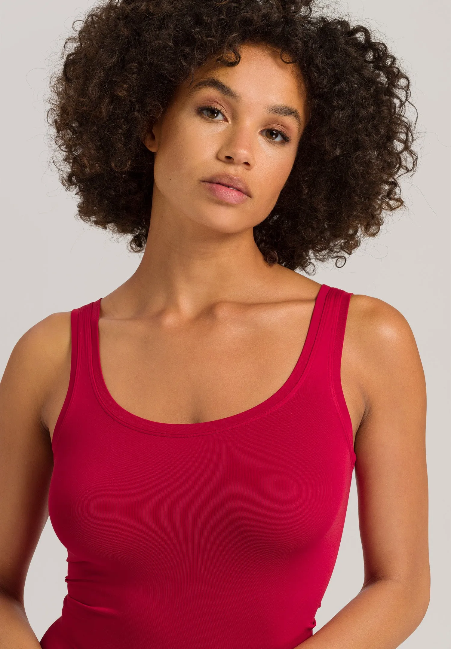 Touch Feeling Round Neck Tank Top | Garnet Red 71814-2401