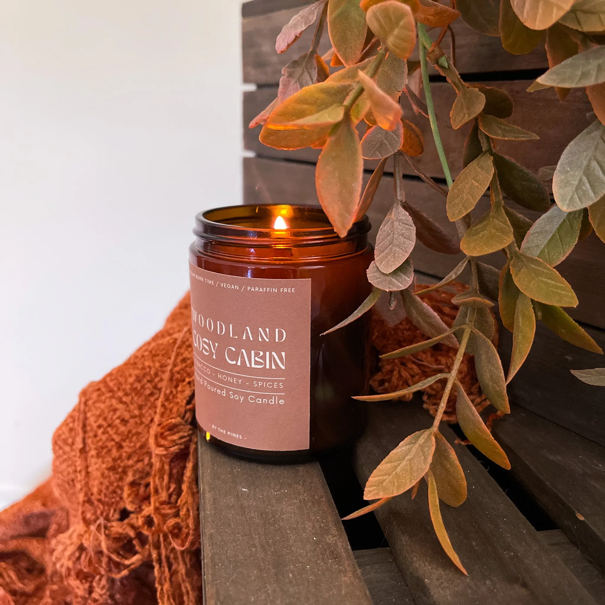 Woodland Cosy Cabin Apothecary Candle